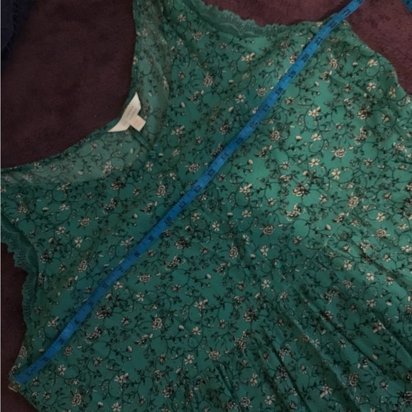 L C Lauren Conrad Green Feminine Sleeveless Women’s Tank Top - Picture 13 of 16